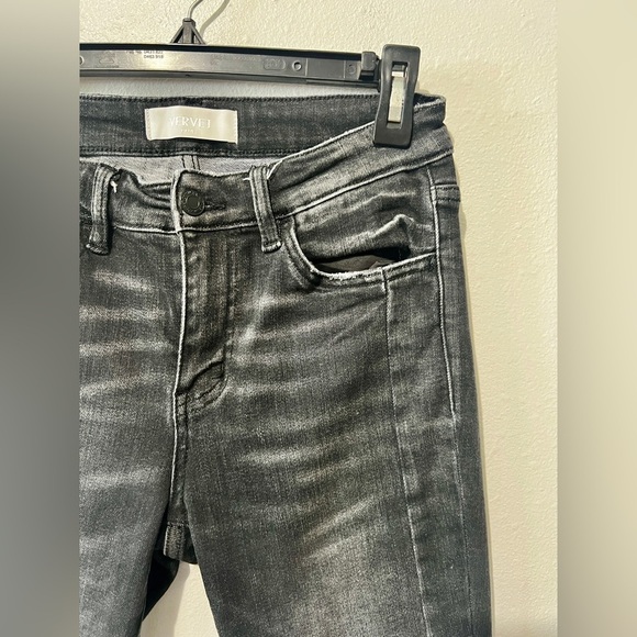 VERVET Asymmetrical Panel Grunge Wash Skinny Jeans - Size 26 - Picture 8 of 13